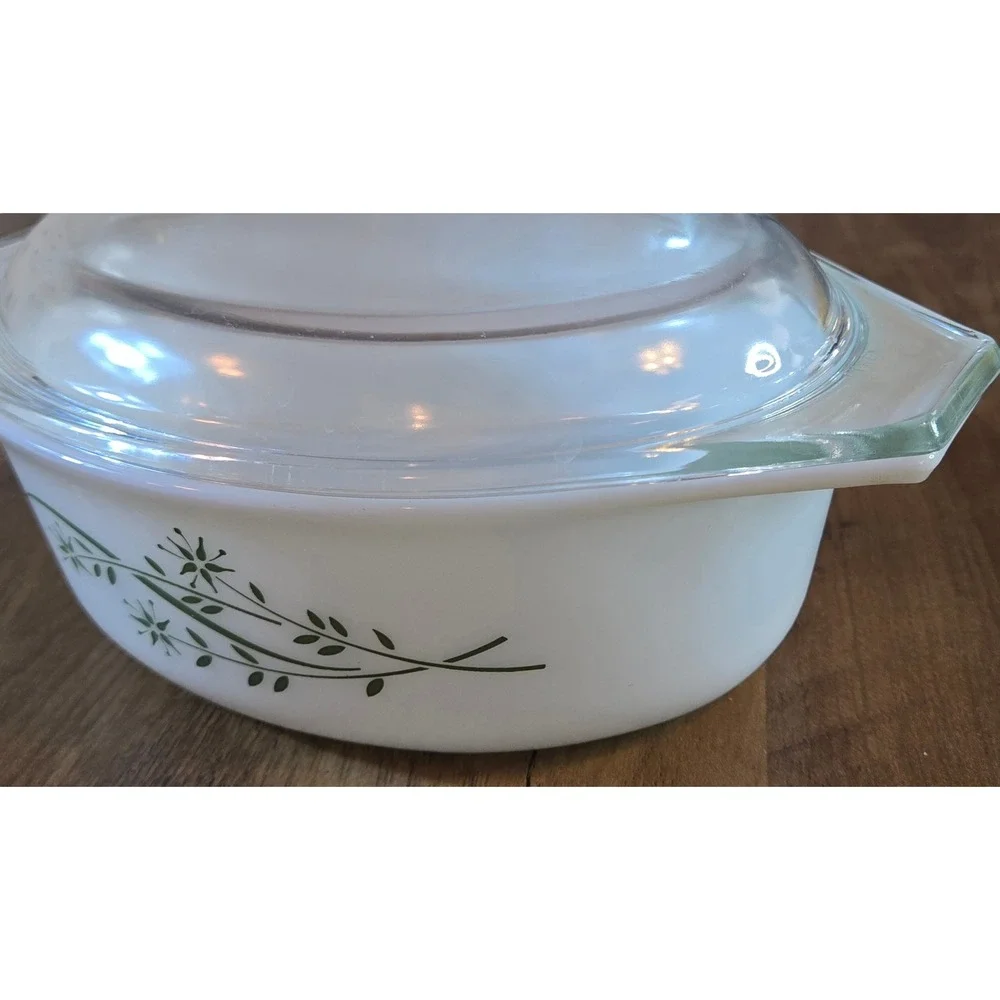 Pyrex vintage oval
